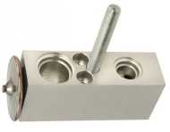 Розширювальний клапан кондиціонера